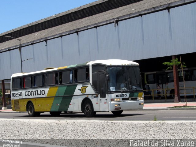 Empresa Gontijo de Transportes 10250 na cidade de Rio de Janeiro, Rio de Janeiro, Brasil, por Rafael da Silva Xarão. ID da foto: 2267801.