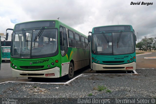 Viação Cidade Brasília 300292 na cidade de Ceilândia, Distrito Federal, Brasil, por David Borges. Número da foto: #2267972.