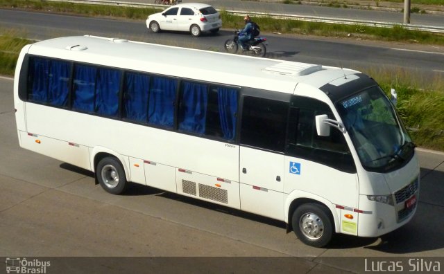 Ônibus Particulares 8004 na cidade de Recife, Pernambuco, Brasil, por Lucas Silva. Número da foto: #2215662.