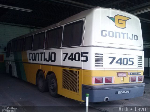 Empresa Gontijo de Transportes 7405 na cidade de Contagem, Minas Gerais, Brasil, por Andre  Lavor. ID da foto: 2214826.