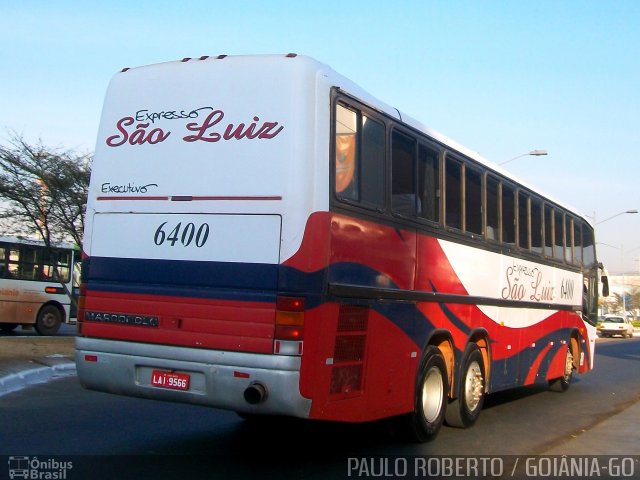 Expresso São Luiz 6400 na cidade de Goiânia, Goiás, Brasil, por Paulo Roberto de Morais Amorim. Número da foto: #2270278.