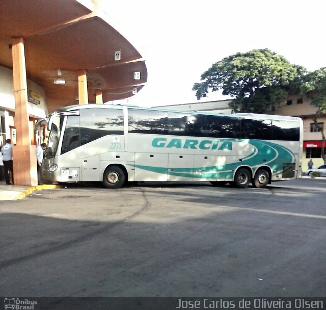 Viação Garcia 7272 na cidade de Umuarama, Paraná, Brasil, por José Carlos de Oliveira Olsen. Número da foto: #2268562.