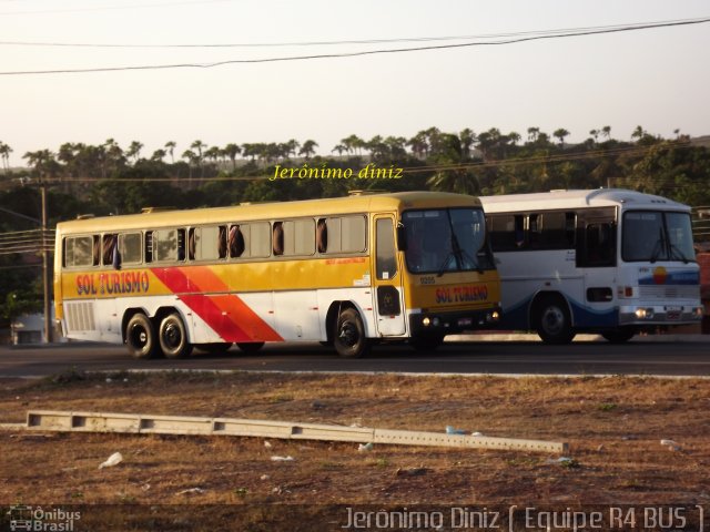 Ônibus Particulares 0205 na cidade de Buriti dos Lopes, Piauí, Brasil, por Jerônimo Diniz. ID da foto: 2268468.