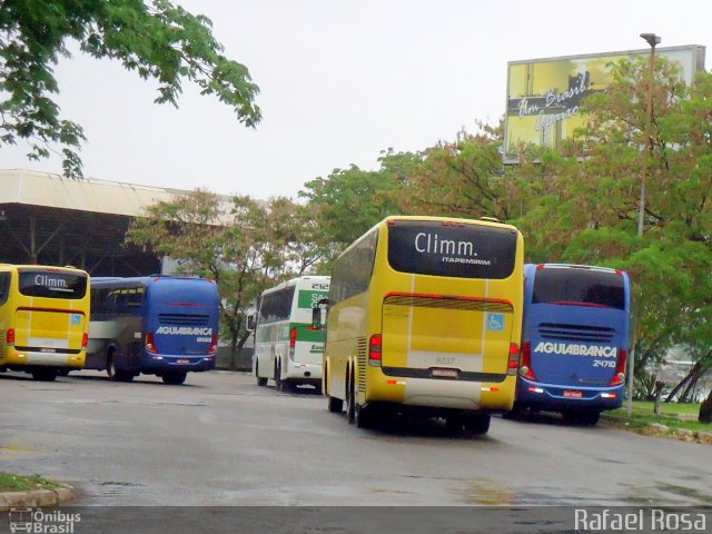 Viação Itapemirim 8837 na cidade de Vitória, Espírito Santo, Brasil, por Rafael Rosa. ID da foto: 2271688.