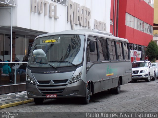 Primieri Turismo 6064 na cidade de Balneário Camboriú, Santa Catarina, Brasil, por Pablo Andres Yavar Espinoza. Número da foto: #2216625.