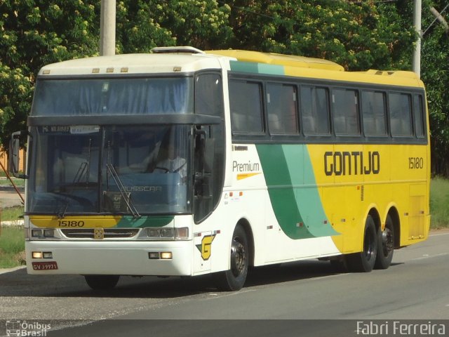 Empresa Gontijo de Transportes 15180 na cidade de Governador Valadares, Minas Gerais, Brasil, por Fabri Ferreira. ID da foto: 2222244.