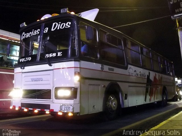 Transportes Alpo Azul 01 na cidade de Heredia, Heredia, Costa Rica, por Andrey Segura Solís. Número da foto: #2223486.