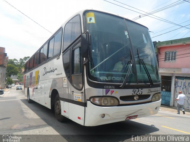 Domínio Transportadora Turística 925 na cidade de São Paulo, São Paulo, Brasil, por Eduardo de Oliveira. ID da foto: 2225941.