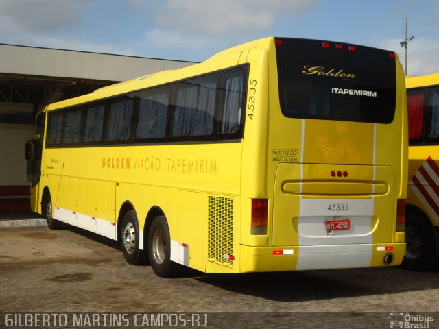 Viação Itapemirim 45335 na cidade de Campos dos Goytacazes, Rio de Janeiro, Brasil, por Gilberto Martins. Número da foto: #1576705.