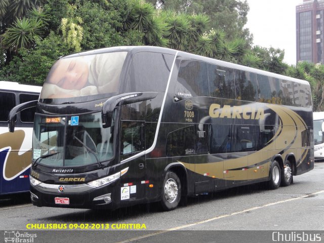 Viação Garcia 7008 na cidade de Curitiba, Paraná, Brasil, por Paulo Roberto Chulis. Número da foto: #1597180.
