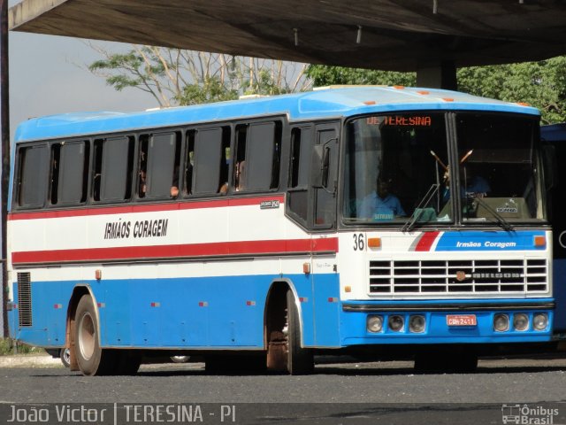 Irmãos Coragem 36 na cidade de Teresina, Piauí, Brasil, por João Victor. ID da foto: 1596152.