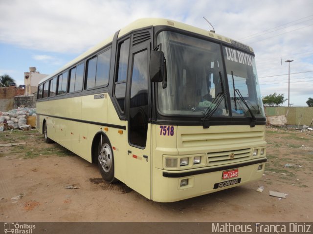 Ônibus Particulares 7518 na cidade de Juazeiro do Norte, Ceará, Brasil, por Matheus França Diniz. ID da foto: 1599154.