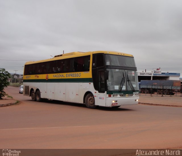 Nacional Expresso 66307 na cidade de Rondonópolis, Mato Grosso, Brasil, por Alexandre Rodrigo. Número da foto: #1599102.