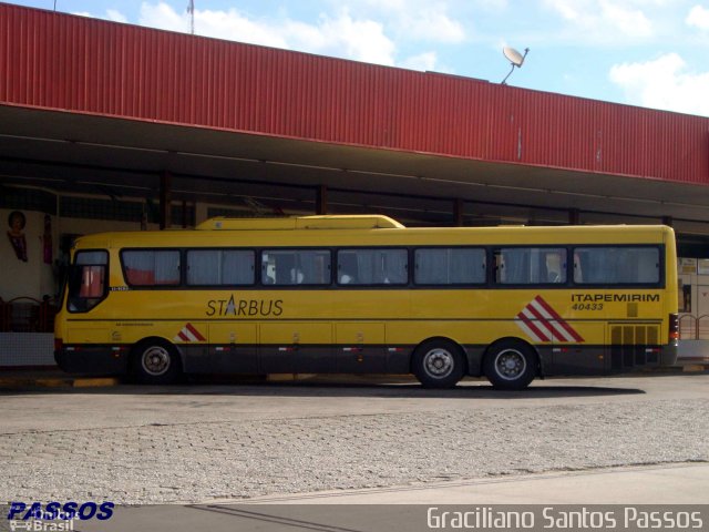 Viação Itapemirim 40433 na cidade de João Monlevade, Minas Gerais, Brasil, por Graciliano Santos Passos. ID da foto: 1601204.