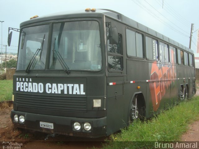 Ônibus Particulares 0277 na cidade de Marília, São Paulo, Brasil, por Bruno Amaral. Número da foto: #1602158.