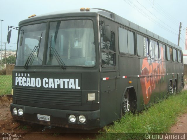 Ônibus Particulares 0277 na cidade de Marília, São Paulo, Brasil, por Bruno Amaral. ID da foto: 1602158.