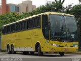 Viação Itapemirim 8015 na cidade de São Paulo, São Paulo, Brasil, por Henrique Simões. Número da foto: #1602526.