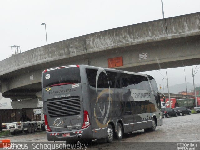 Transuniversal 9093 na cidade de Santos, São Paulo, Brasil, por Matheus  Scheguschewsky. Número da foto: #1605558.