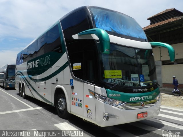 Rovetur Turismo 1800 na cidade de Rio de Janeiro, Rio de Janeiro, Brasil, por Alexandre  Magnus. Número da foto: #1610197.