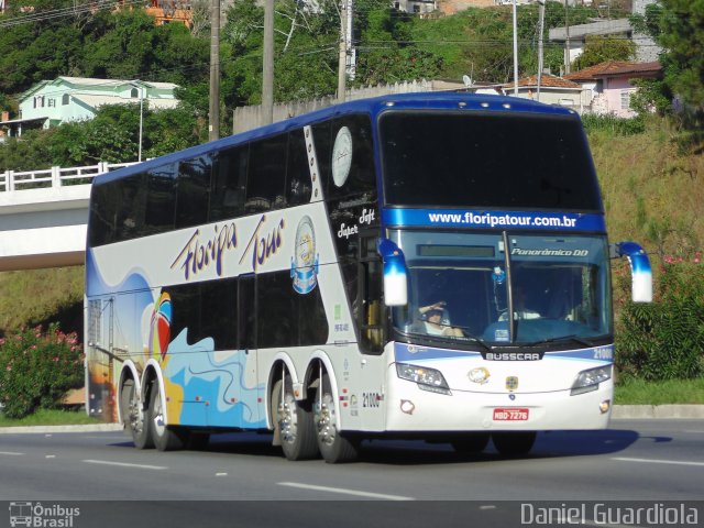 Floripa Tour 21000 na cidade de Florianópolis, Santa Catarina, Brasil, por Daniel Guardiola. Número da foto: #1611417.