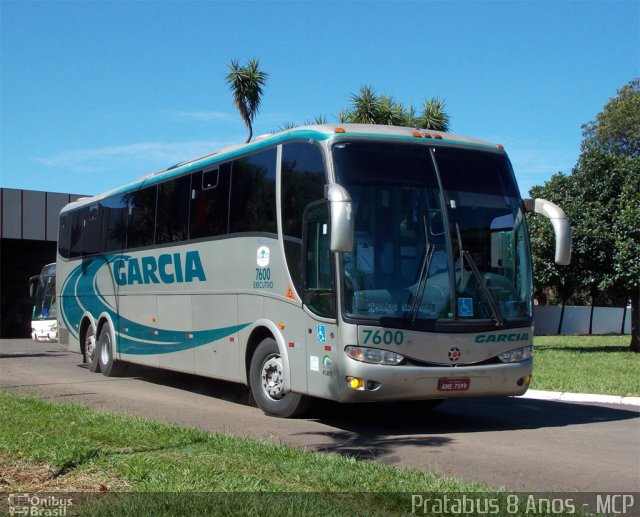 Viação Garcia 7600 na cidade de Ourinhos, São Paulo, Brasil, por Cristiano Soares da Silva. Número da foto: #1611121.