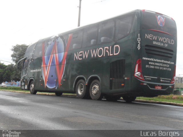 New World Turismo 1029 na cidade de Araxá, Minas Gerais, Brasil, por Lucas Borges . Número da foto: #1611287.
