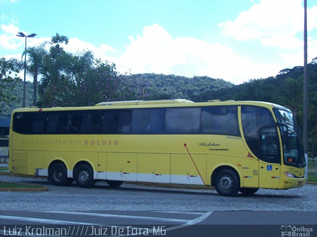 Viação Itapemirim 5021 na cidade de Juiz de Fora, Minas Gerais, Brasil, por Luiz Krolman. Número da foto: #1615202.
