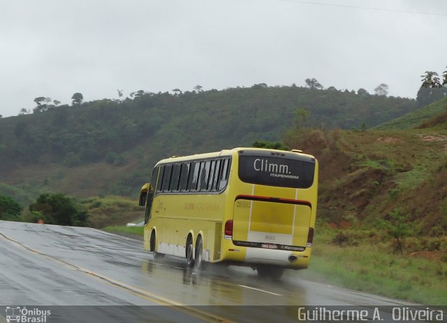 Viação Itapemirim 8065 na cidade de Manhuaçu, Minas Gerais, Brasil, por Guilherme A.  Oliveira. ID da foto: 1616442.