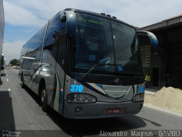 Viação Sampaio 370 na cidade de Rio de Janeiro, Rio de Janeiro, Brasil, por Alexandre  Magnus. Número da foto: #1616533.
