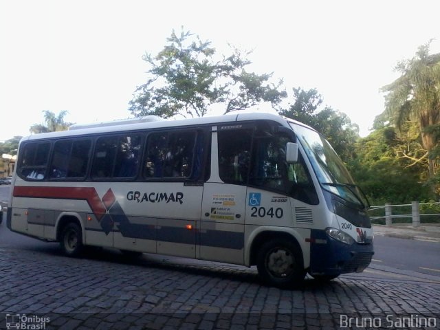 Gracimar Transporte e Turismo 2040 na cidade de Embu das Artes, São Paulo, Brasil, por Bruno Santino. Número da foto: #1621026.