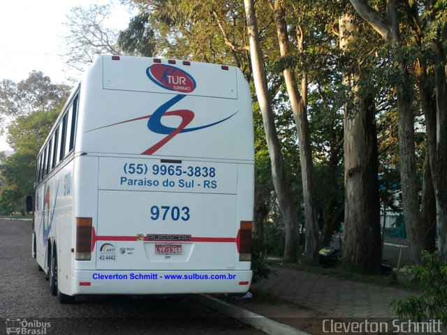 KTur Turismo 9703 na cidade de Santa Maria, Rio Grande do Sul, Brasil, por Cleverton Schmitt. Número da foto: #1622605.