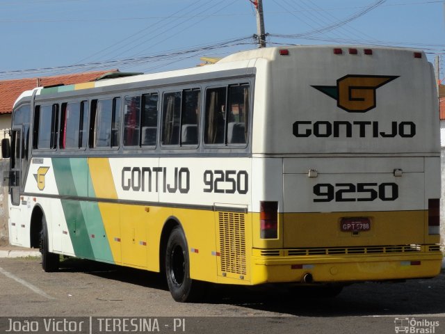 Empresa Gontijo de Transportes 9250 na cidade de Teresina, Piauí, Brasil, por João Victor. Número da foto: #1622346.