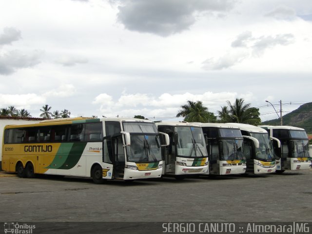 Empresa Gontijo de Transportes 12700 na cidade de Almenara, Minas Gerais, Brasil, por Sérgio Augusto Braga Canuto. Número da foto: #1622283.