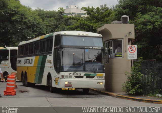 Empresa Gontijo de Transportes 15885 na cidade de São Paulo, São Paulo, Brasil, por Wagner Gontijo Várzea da Palma-mg. ID da foto: 1624201.