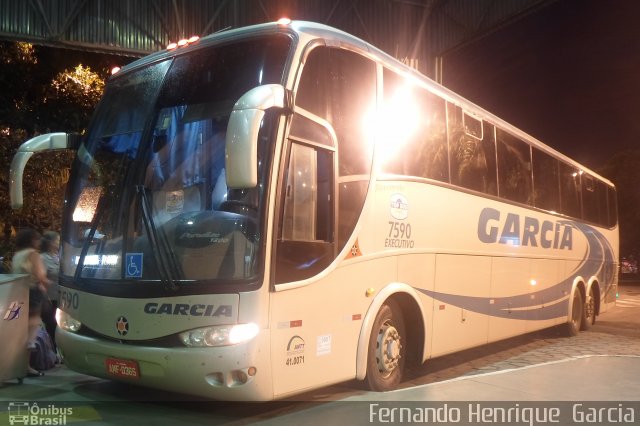 Viação Garcia 7590 na cidade de Bauru, São Paulo, Brasil, por Fernando Henrique  Garcia. ID da foto: 1628841.