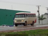 Ônibus Particulares Morro da Mesa na cidade de Primavera do Leste, Mato Grosso, Brasil, por Marcos  Penido. ID da foto: :id.