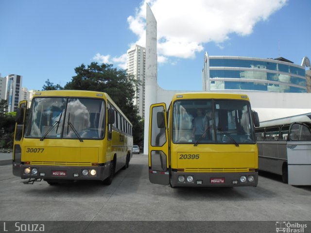 Viação Itapemirim 30077 na cidade de São Paulo, São Paulo, Brasil, por Luzimar Souza. ID da foto: 1636052.