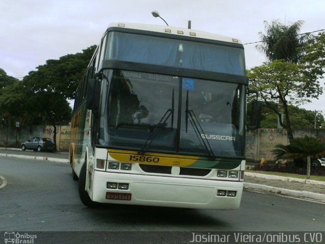 Empresa Gontijo de Transportes 15860 na cidade de Curvelo, Minas Gerais, Brasil, por Josimar Vieira. Número da foto: #1635714.