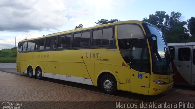 Viação Itapemirim 8027 na cidade de Perdões, Minas Gerais, Brasil, por Marcos de Alcantara Pinto. Número da foto: #1638037.
