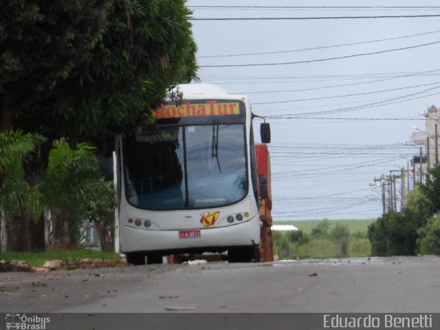 Ônibus Particulares 3671 na cidade de Campo Verde, Mato Grosso, Brasil, por Eduardo Benetti . ID da foto: 1637850.