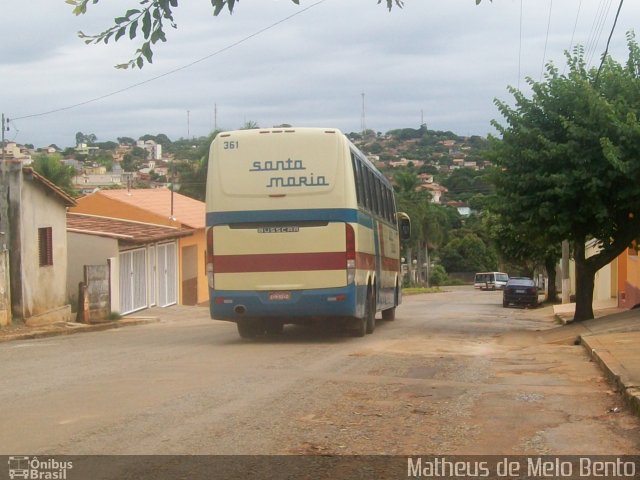 Santa Maria 361 na cidade de Dores do Indaiá, Minas Gerais, Brasil, por Matheus de Melo Bento. Número da foto: #1582600.