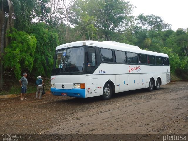 Josue Turismo 16 na cidade de Sacramento, Minas Gerais, Brasil, por JP Feitosa. Número da foto: #1585425.