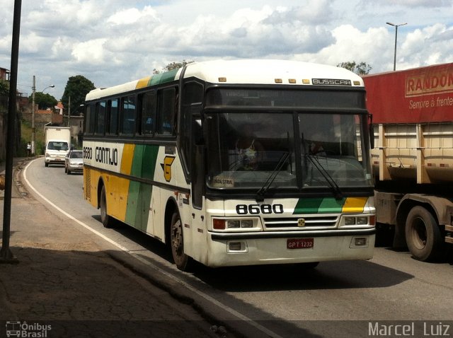 Empresa Gontijo de Transportes 8680 na cidade de Belo Horizonte, Minas Gerais, Brasil, por Marcel  Sales. ID da foto: 1591622.