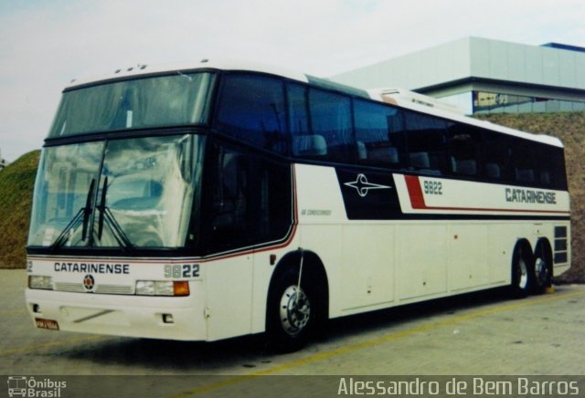 Auto Viação Catarinense 9822 na cidade de Florianópolis, Santa Catarina, Brasil, por Alessandro de Bem Barros. ID da foto: 1592722.