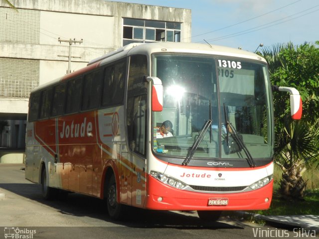 Jotude 13105 na cidade de Recife, Pernambuco, Brasil, por Vinicius Silva. ID da foto: 1593626.