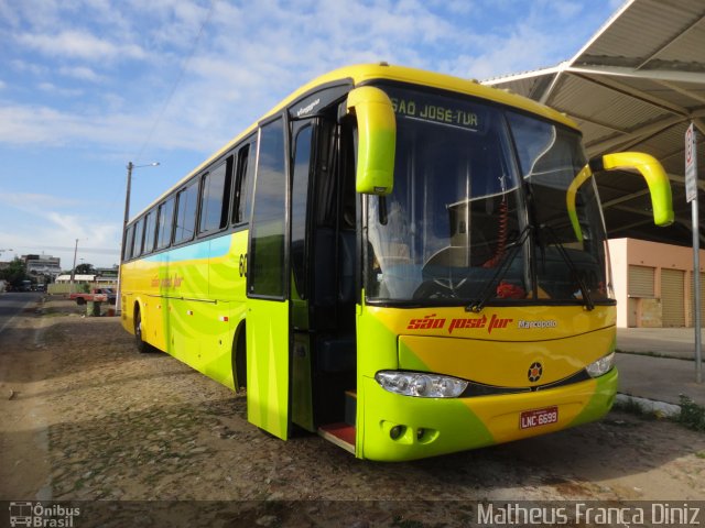 São José Viagens 6011 na cidade de Juazeiro do Norte, Ceará, Brasil, por Matheus França Diniz. Número da foto: #1594592.