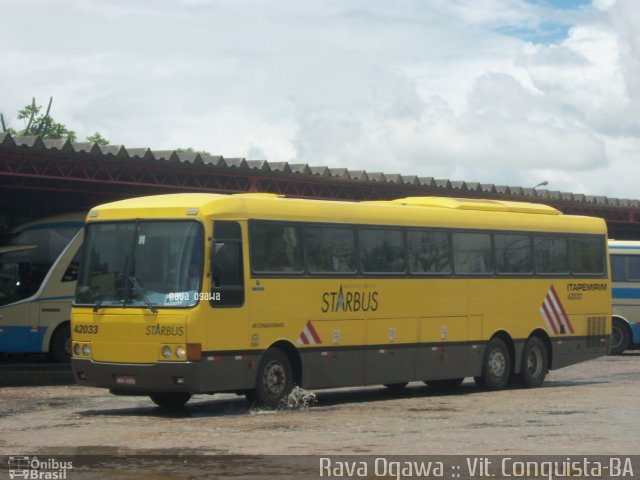 Viação Itapemirim 42033 na cidade de Vitória da Conquista, Bahia, Brasil, por Rava Ogawa. Número da foto: #1595758.