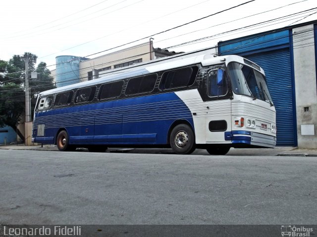 Ônibus Particulares 6911 na cidade de São Paulo, São Paulo, Brasil, por Leonardo Fidelli. Número da foto: #1639601.