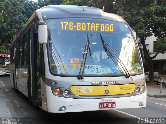 Translitorânea Turística A21145 na cidade de Rio de Janeiro, Rio de Janeiro, Brasil, por Zé Ricardo Reis. Número da foto: #1639807.