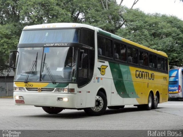 Empresa Gontijo de Transportes 11210 na cidade de São Paulo, São Paulo, Brasil, por Rafael Rosa. ID da foto: 1663906.